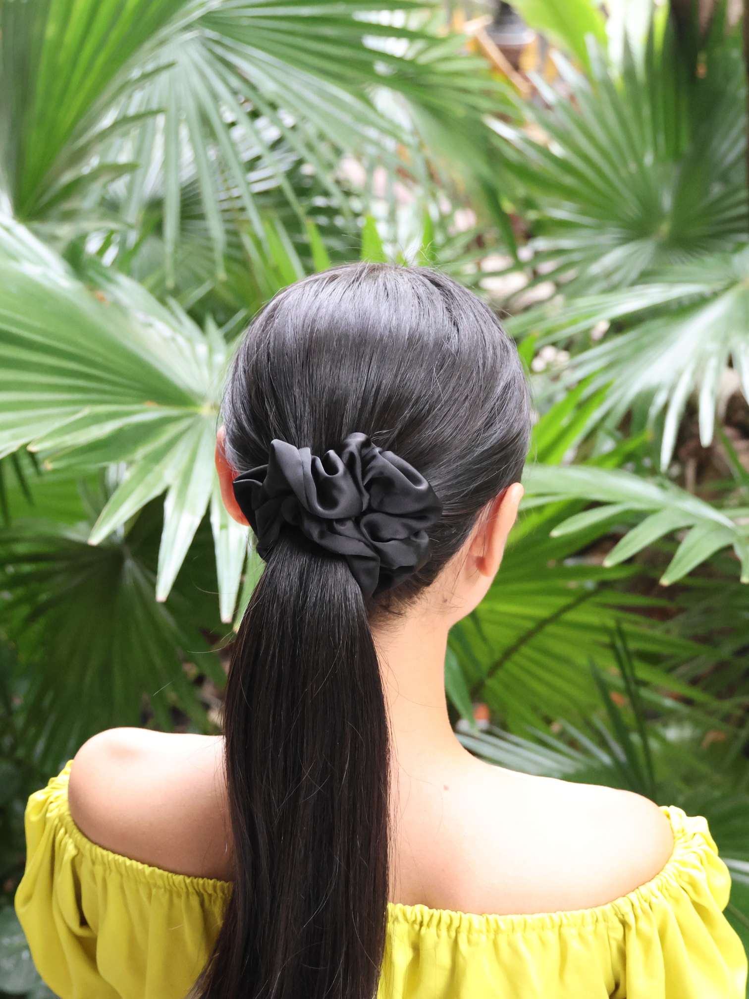 FIRANA Scrunchie