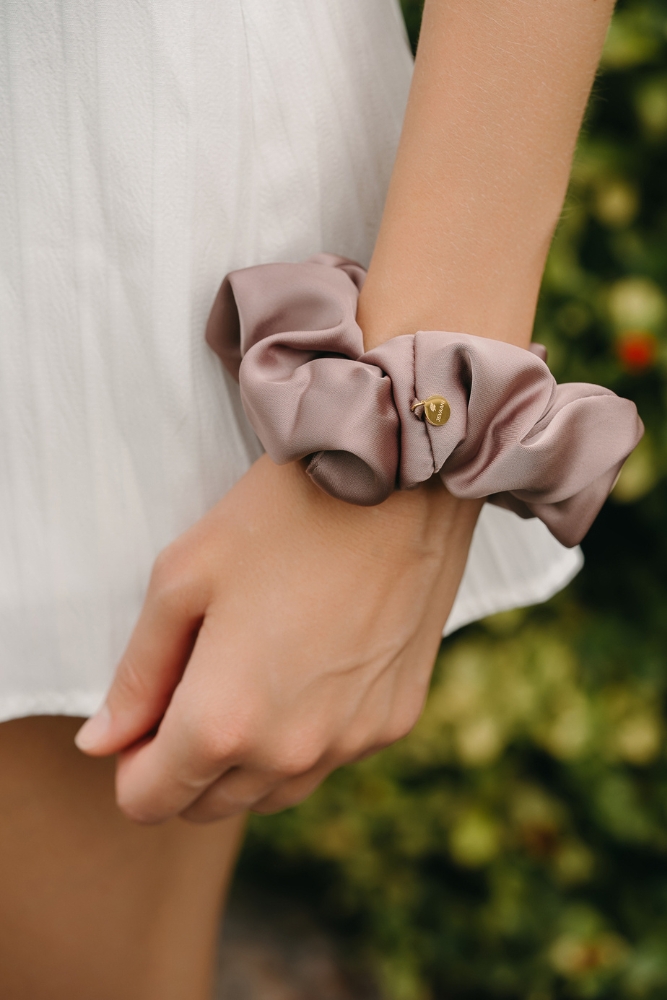 FIRANA Scrunchie (Silk Look)
