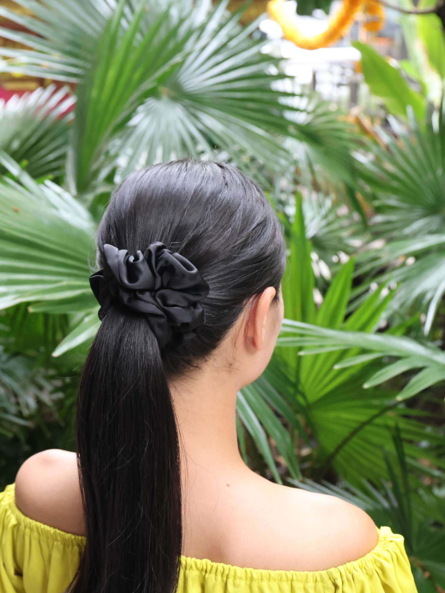 FIRANA Scrunchie