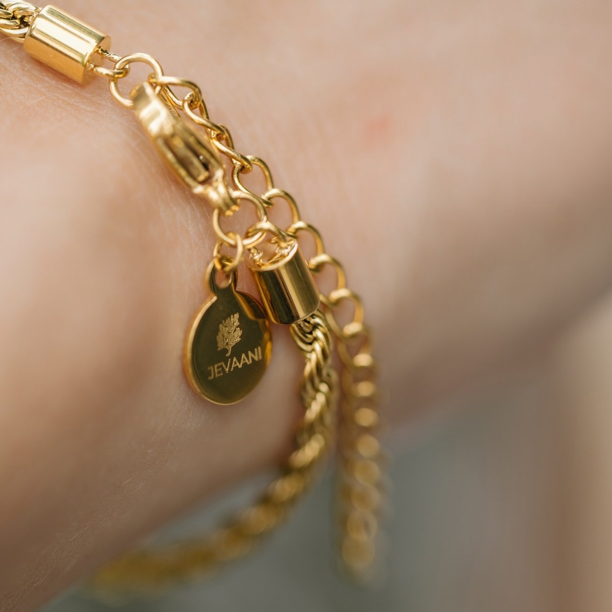 LIORA Armband Gold