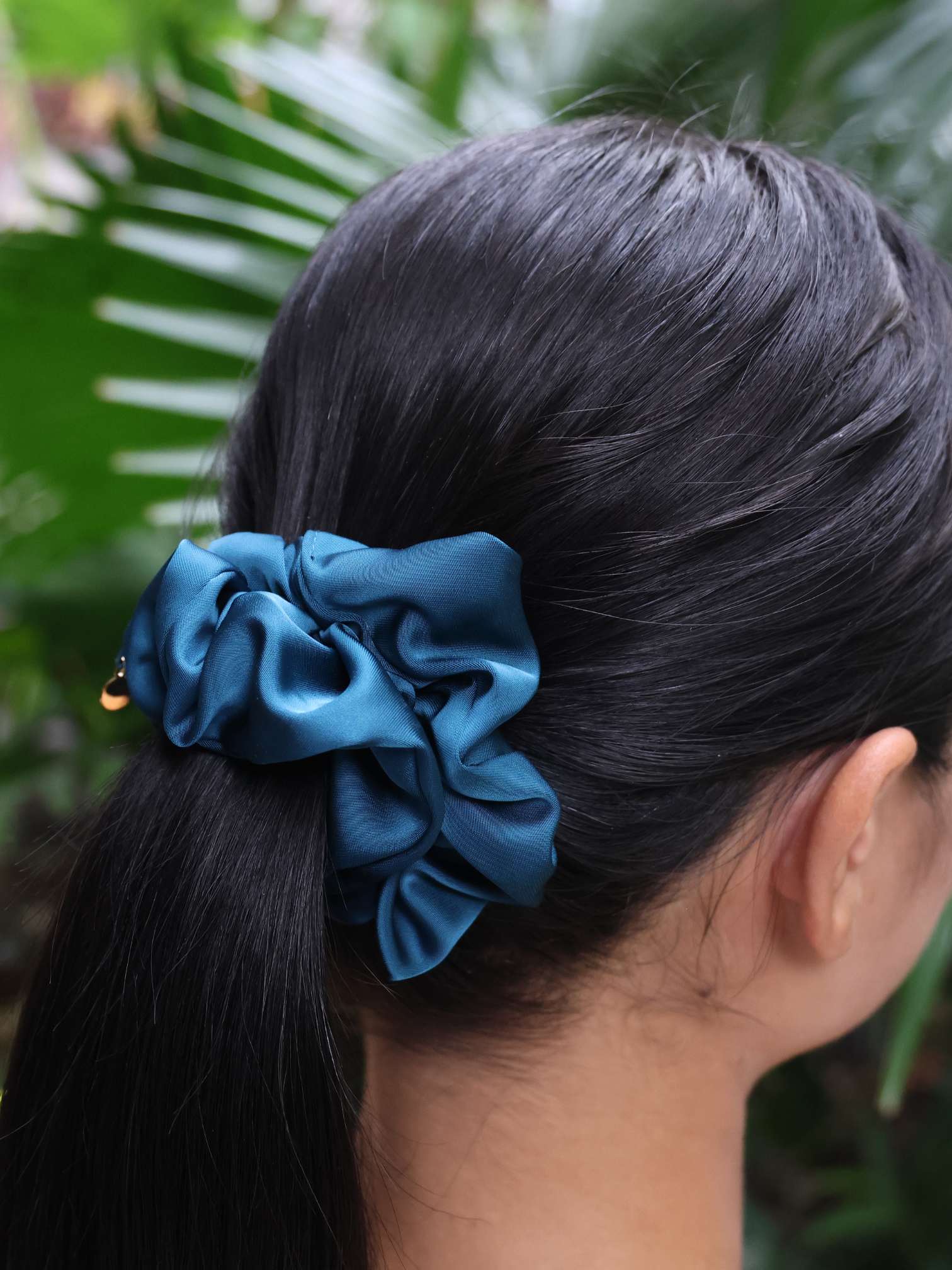 FIRANA Scrunchie