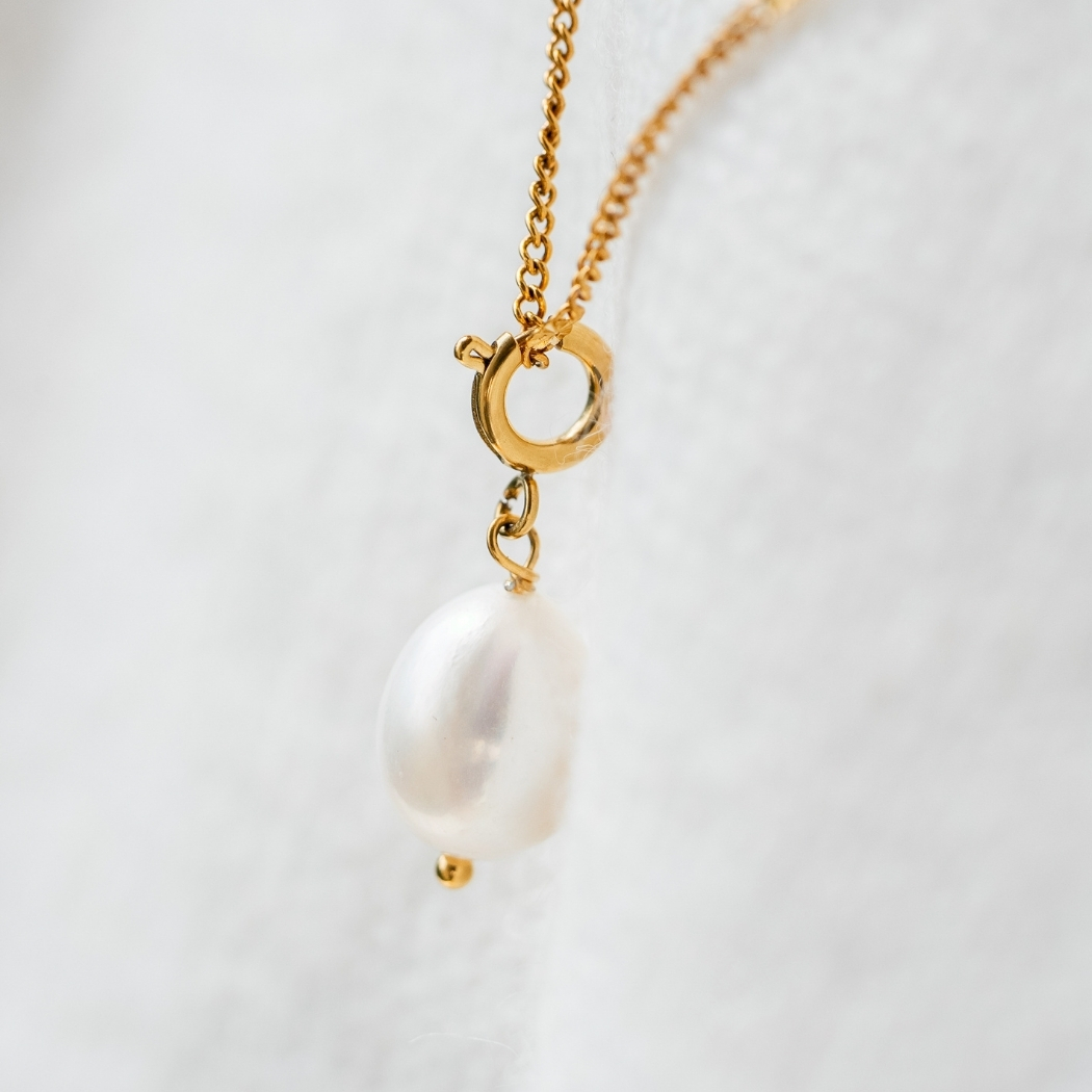 PEARL Charm Gold