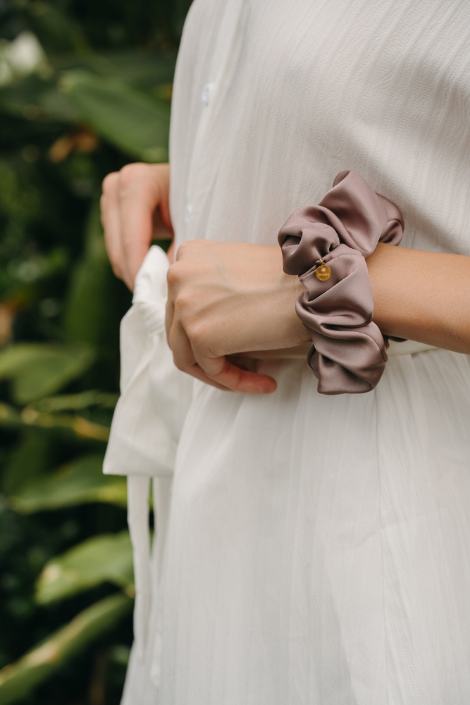 FIRANA Scrunchie (Silk Look)